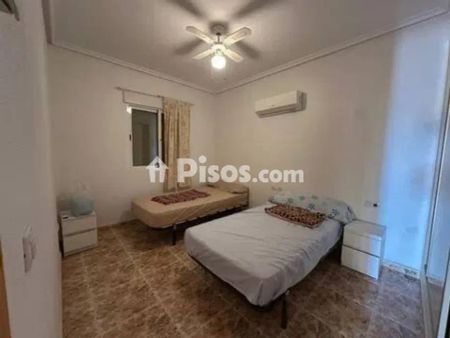 Chalet en alquiler en Calle Elcomar - Photo 5