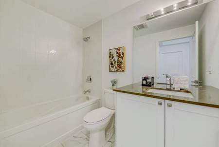 For Lease - 50 LAKEBREEZE Drive Unit# 121, Clarington, Ontario - Photo 4