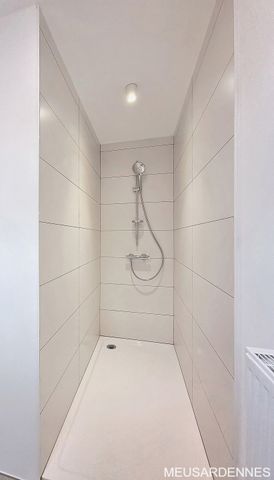 Appartement - à louer - 5000 Namur - 950 € - Foto 4