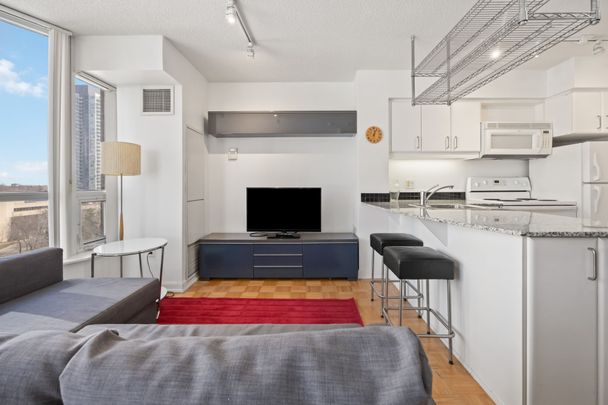 For Lease - 33 Sheppard Avenue Unit# 909, Toronto, Ontario - Photo 1