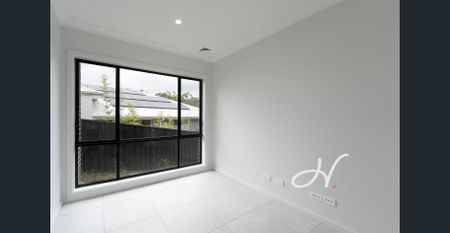 NEW BENCHMARK LUXURY: BRAND NEW ELEGANT 4-BEDROOM ELEEBANA RESIDENCE - Photo 2