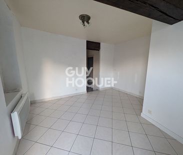 Location Appartement 3 pièces 34m² VILLEFARGEAU 89240 - Photo 2