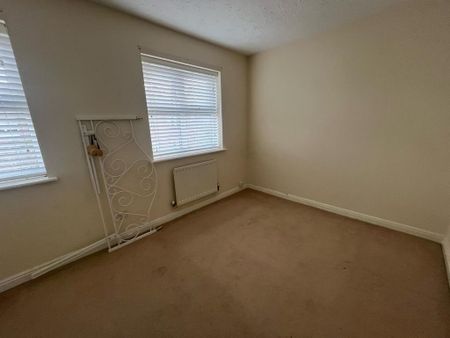 2 bedroom terraced house to rent - Photo 5