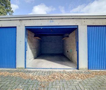 Gerenoveerd appartement met 2 slaapkamers en terras en garagebox - ... - Foto 2