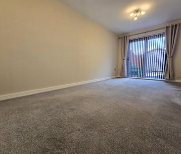 Groveside Park, Burnley - Photo 6