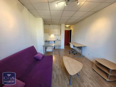 Location Appartement 1 pièce 21m² CLERMONT FERRAND 63000 - Photo 2