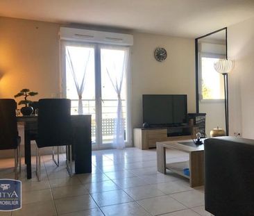 Location Appartement 3 pièces 53m² SORGUES 84700 - Photo 1