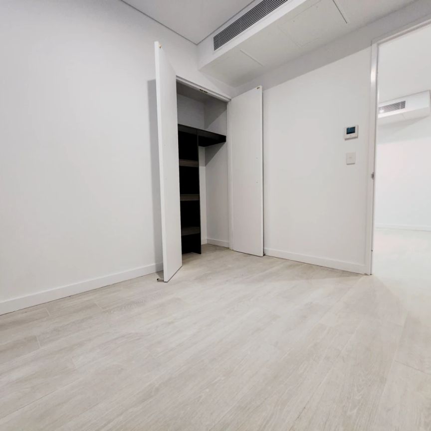 2 bed 1 bath-107 - Photo 1