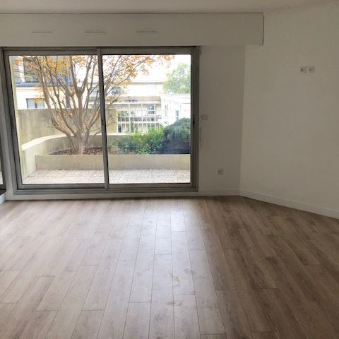 Location Appartement 1 pièce 31m² NOGENT SUR MARNE 94130 - Photo 1
