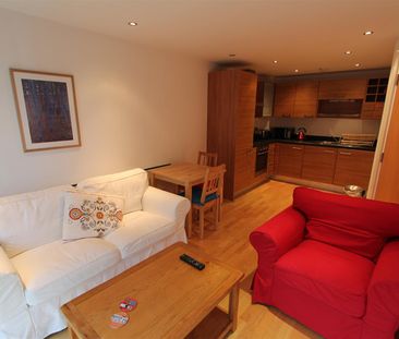 La Salle, Leeds City Centre, LS10 1NH - Photo 1