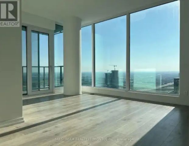 4502 - 7890 JANE STREET | 4502 - 7890 JANE STREET, Vaughan - Photo 1
