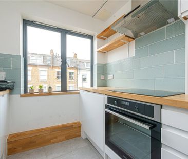 2 Bedroom Property to Rent - Photo 5