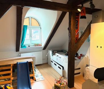 Wunderschöne Dachgeschosswohnung mit 3 Zimmern und großer Dachterrasse - Photo 2