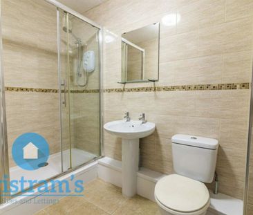 6 bed End Terraced House for Rent - Photo 6