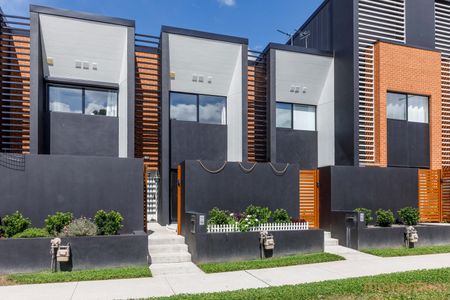 56/45 Athllon Drive, Greenway ACT 2900 - Townhouse For Rent | Domain - Photo 2