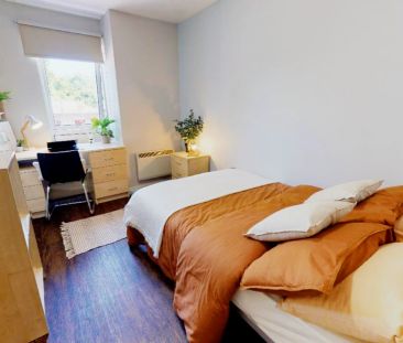 Silver En Suite - Photo 3