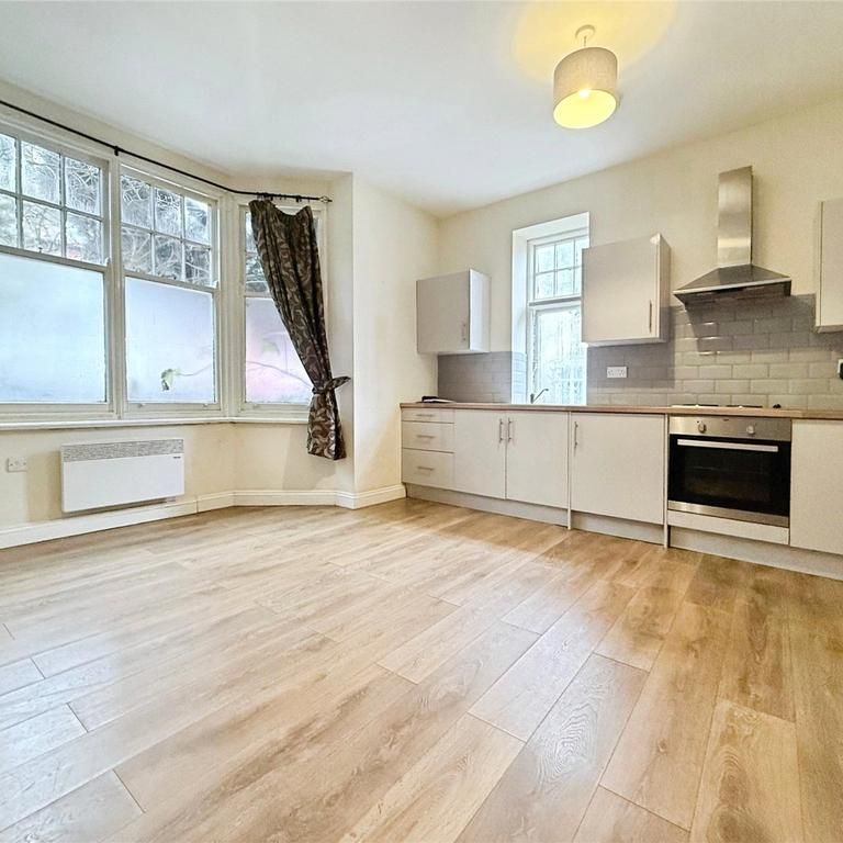 1 bedroom apartment to rent - Photo 1