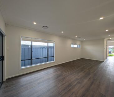 1/10 Guardsman Grove, Lochinvar, NSW 2321 - Photo 5