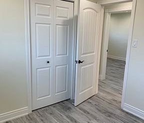 For Lease - 351 Queen Victoria Drive, Hamilton, Ontario - Photo 6