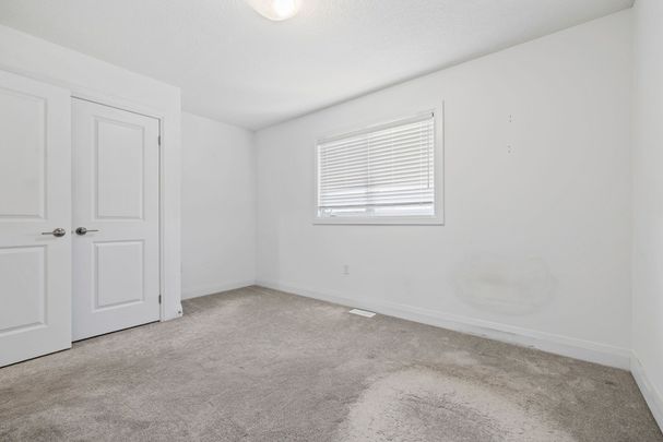 For Lease - 63 Andean Lane, Barrie, Ontario - Photo 1