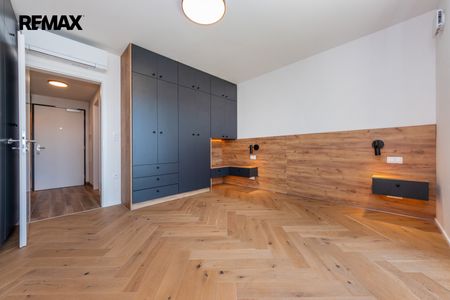 Pronájem bytu 2+kk v osobním vlastnictví 60 m², Praha 6 - Břevnov - Photo 4