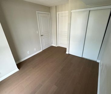 For Lease - 1940 Ironstone Drive Unit# 1010, Burlington, Ontario - Photo 5