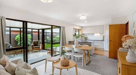 NORTHWOOD - FOUR BEDROOMS, TWO BATHROOMS, DOUBLE GARAGE - Photo 3