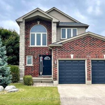 3 Bedroom House for Rent in Hyde Park, London, Ontario - Photo 1