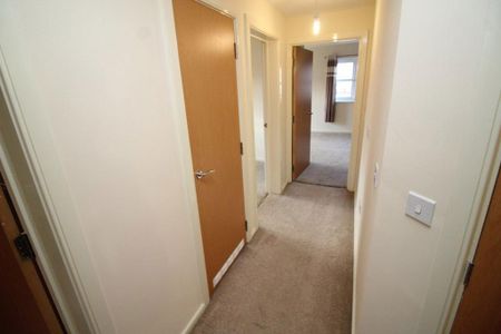 2 bedroom apartment to rent - Photo 3