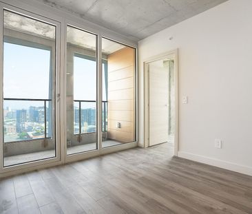 900 St-Jacques, Montréal, QC - Photo 4