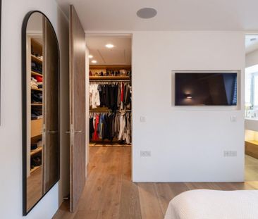 2 bedroom mews to rent - Photo 4