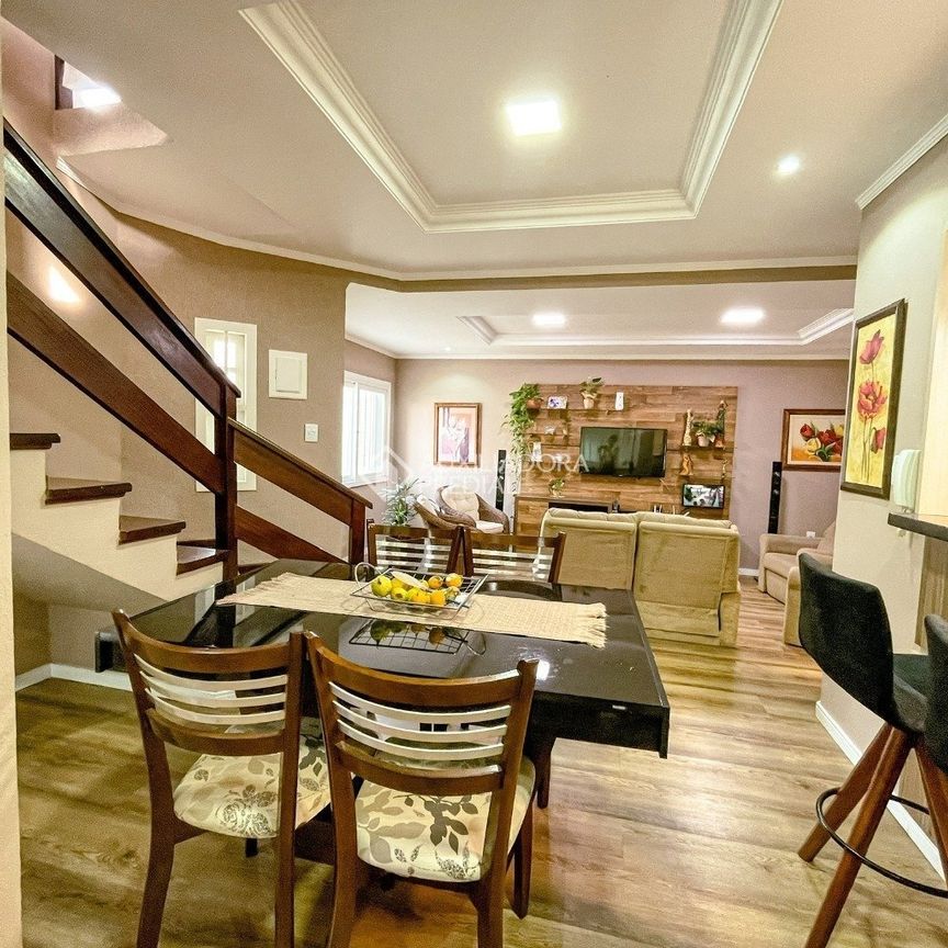 Casa com 3 quartos e 117m² para alugar em Harmonia, Canoas. - Photo 1