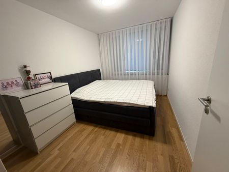 2.5-Zimmer-Wohnung an der Rathausgasse in Glarus - Photo 2