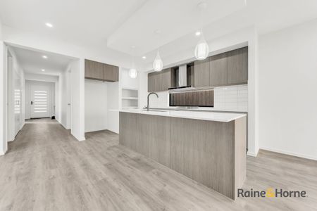 Spacious and Modern Living at 28 Aurora Drive Cranbourne West - Photo 2