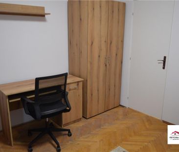 Ap. 2 Camere Mobilat si Utilat cu Parcare Privata Zona 7 Noiembrie - Fotografie 3