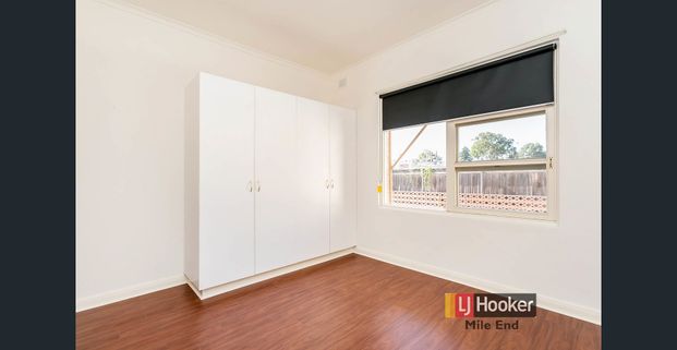 Low Maintenance Spacious Unit - Photo 1
