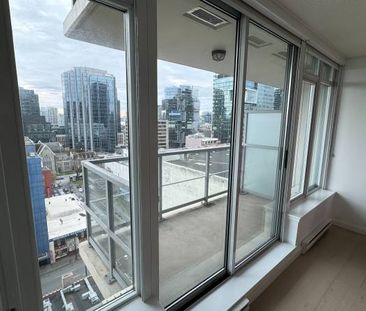 Stunning View Suite 450 sq ft | The Hudson - Granville & Georgia - Photo 1