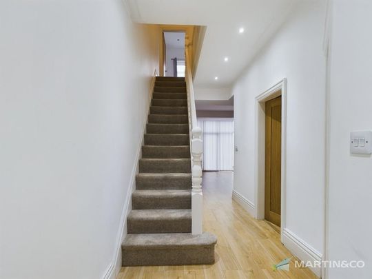 4 bedroom semi-detached house to rent - Photo 1