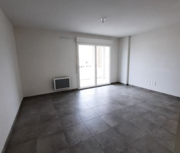 Location Appartement 2 pièces 44m² NIMES 30000 - Photo 1