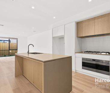 Stunning Brand New Townhouse! - Photo 5