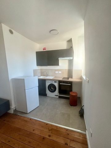 Location Appartement 2 pièces 50m² ASNIERES SUR SEINE 92600 - Photo 2