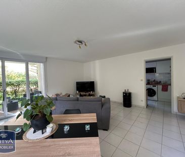 Location Appartement 3 pièces 67m² AGEN 47000 - Photo 2