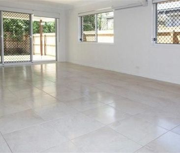 🏡 For Rent: 30/37 Wildey Street, Raceview QLD 4305 - Photo 2