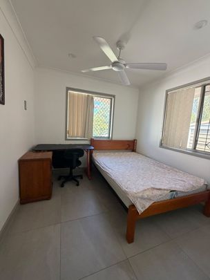 Sunnybank Hills - Photo 1