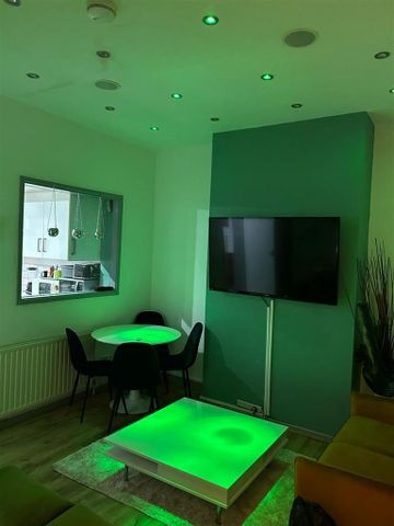 3 bedroom house share to rent - Photo 2