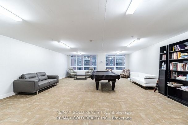 For Lease - 1410 Dupont Street Unit# 325, Toronto, Ontario - Photo 1