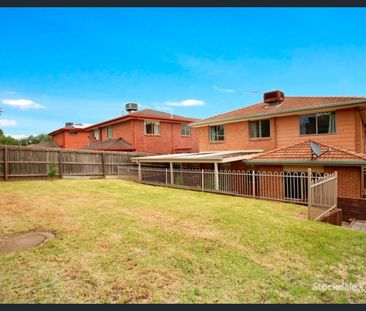 16 Gresswell Park Drive, Watsonia, Vic 3087 - Photo 6