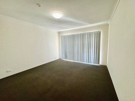 7/10 Sunrise Boulevard, Surfers Paradise, QLD 4217 - Photo 3