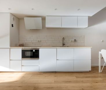 Appartement te huur: Lange Hilleweg 8-D 3073 BR Rotterdam - Photo 4