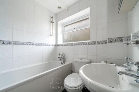2 bedroom terraced house to rent - Photo 5